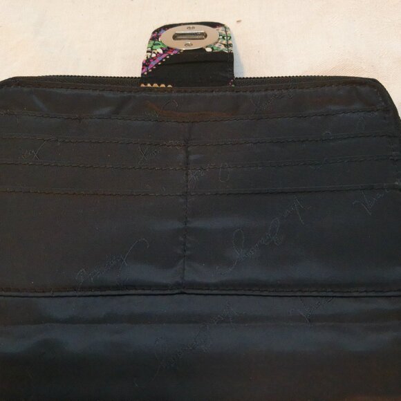 Vera Bradley Wallet Turn Lock Accordion w/ Zip Black Paisley NWT - Picture 4 of 6